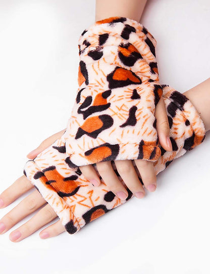 Trendy Warm Leopard Print Plush Fingerless Gloves