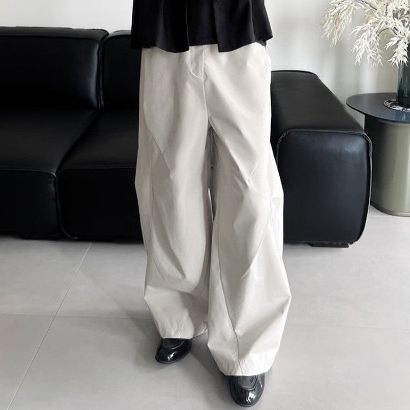 Pleated Curved Hem Wide-Leg Pants Unisex Loose Fit Style