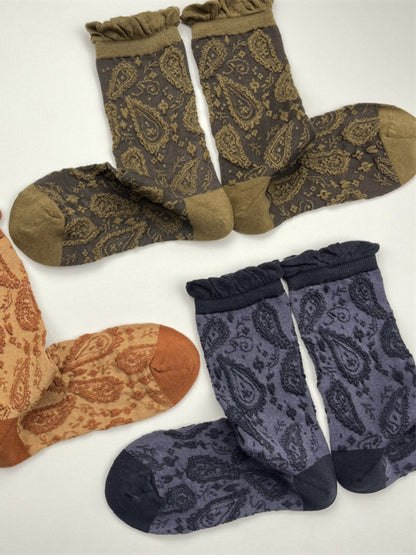 Rufia - Retro Mid-calf Socks with Cashew Flower Patterns