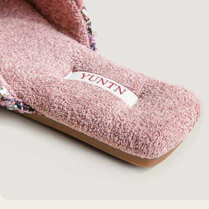 Elegant Sequins Plush Bow Knot Slippers