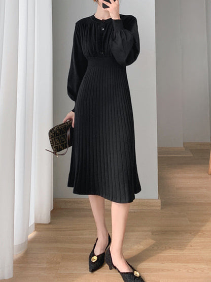 Solid Color Pleated A-Line High Waisted Round-Neck Sweater Dresses