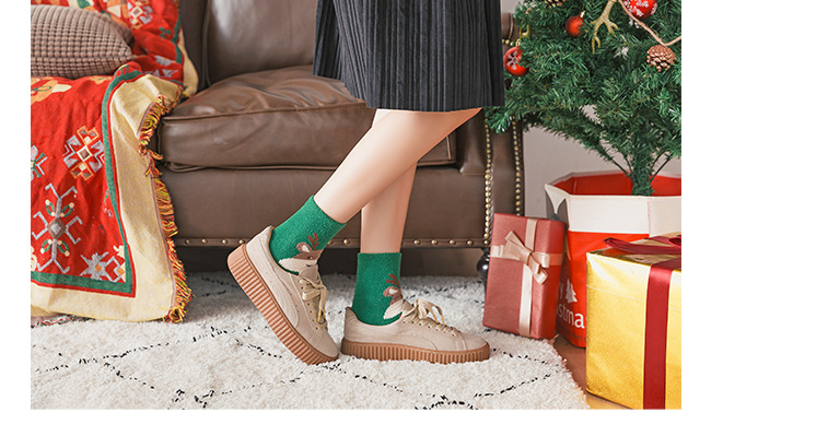 Christmas Socks Women'S Tube Socks Half Fleece Cute Japanese Boxed Ladies Socks
