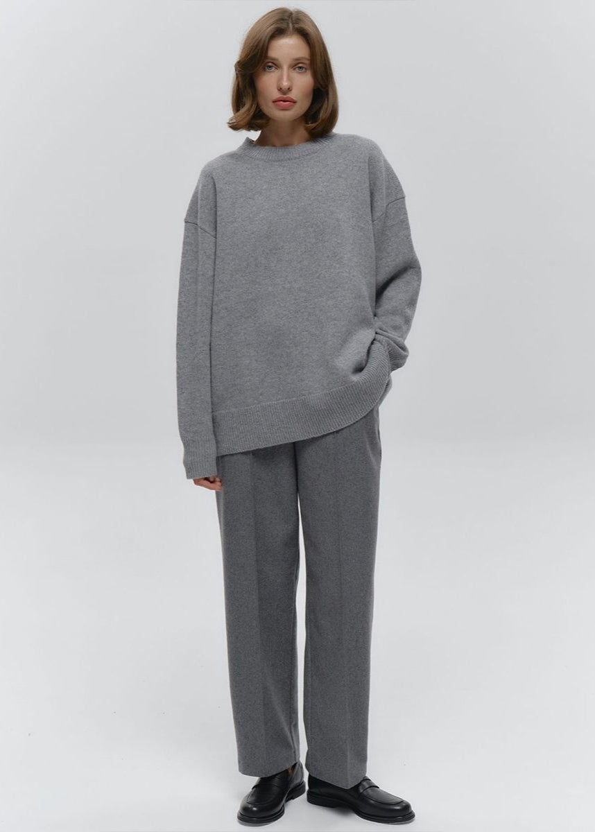 Relaxed Knit Pullover Sweater In Midweight Blend