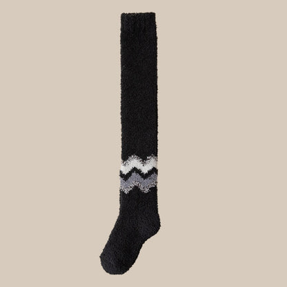 Rufia - Wavy Pattern Coral Fleece Long Socks