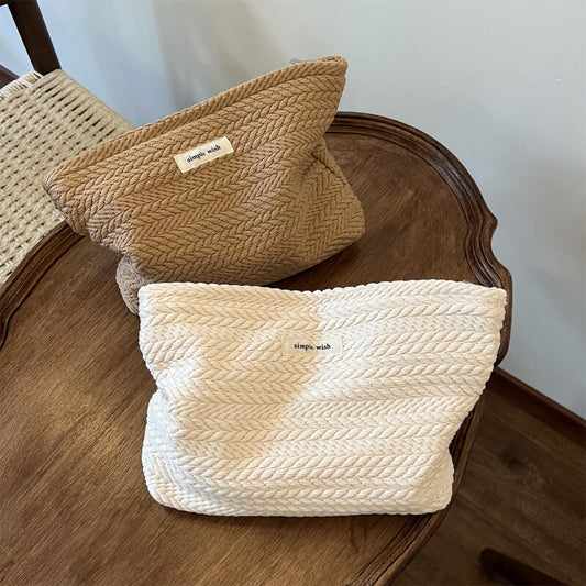 Elegant Large Capacity Portable Makeup Bag