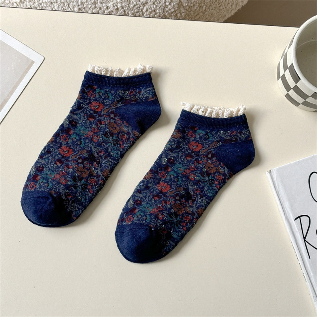 Rufia - Floral Lace Trim Ankle Socks