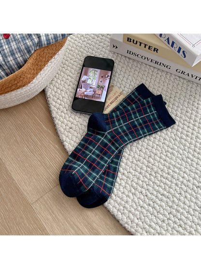 Rufia - Mid-Calf Capsule Socks with Plaid Patterns