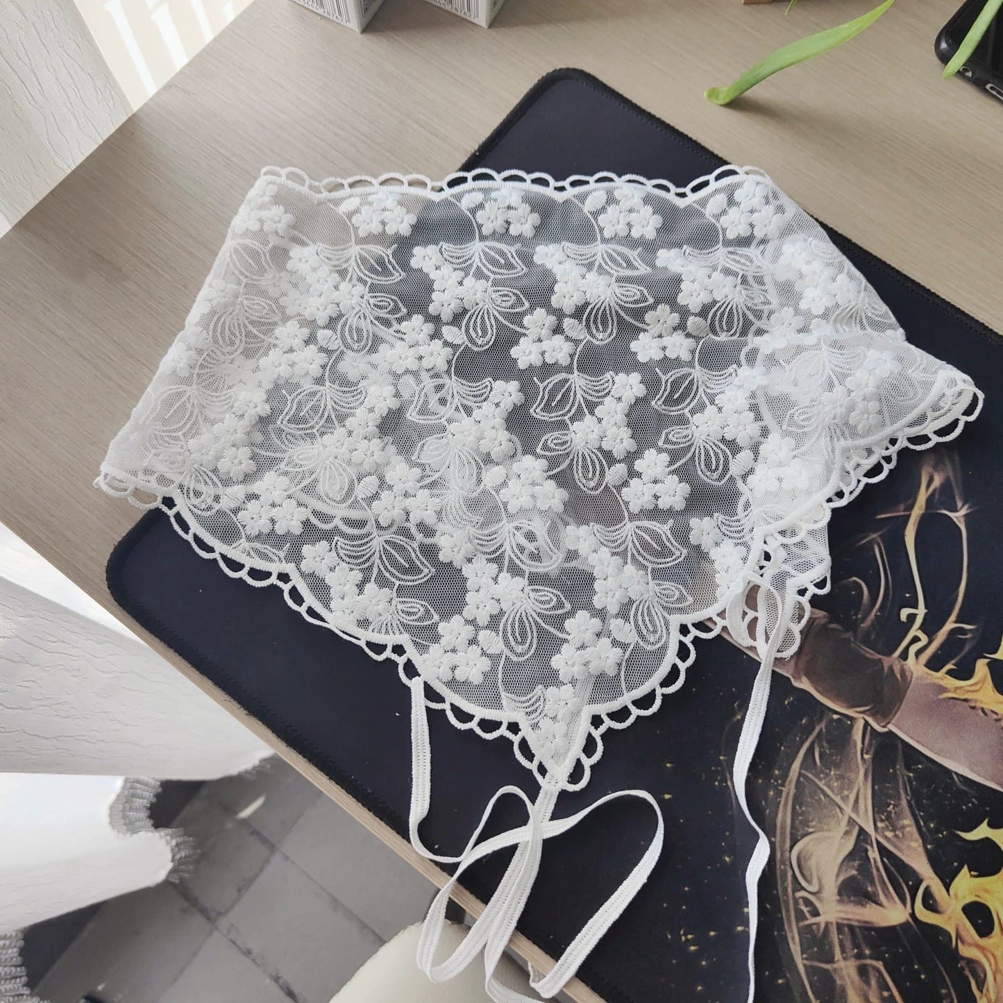 Haila - Summer Beige Lace Headscarf