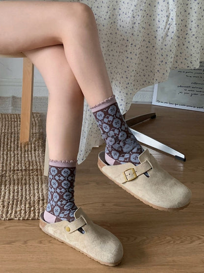 Rufia - Retro Mid-Calf Socks with Embossed Flowers