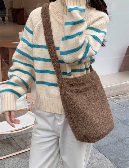 Simple Solid Color Plush Shoulder Bucket Bag