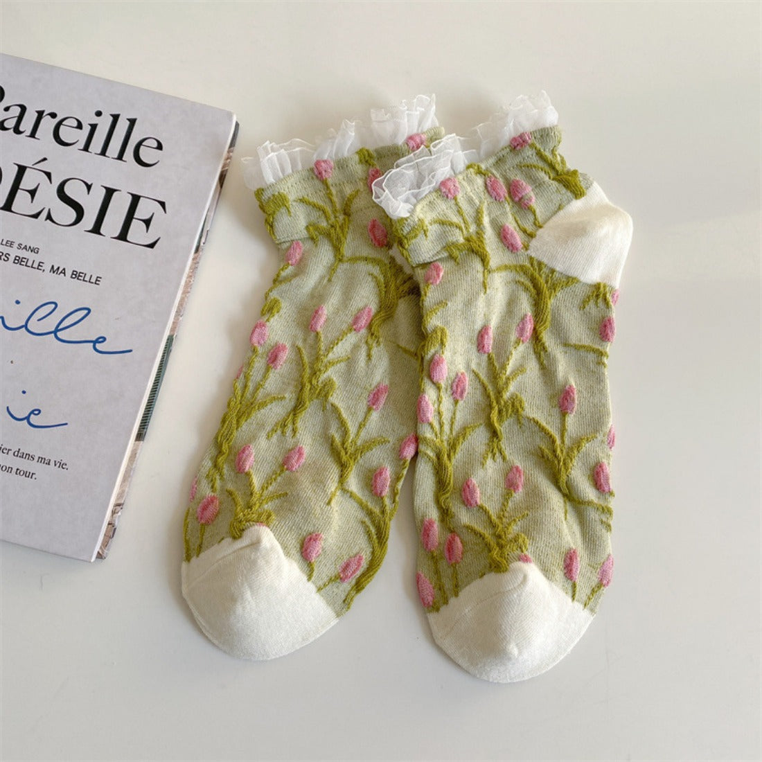 Rufia - Tulip Lace Trim Ankle Socks