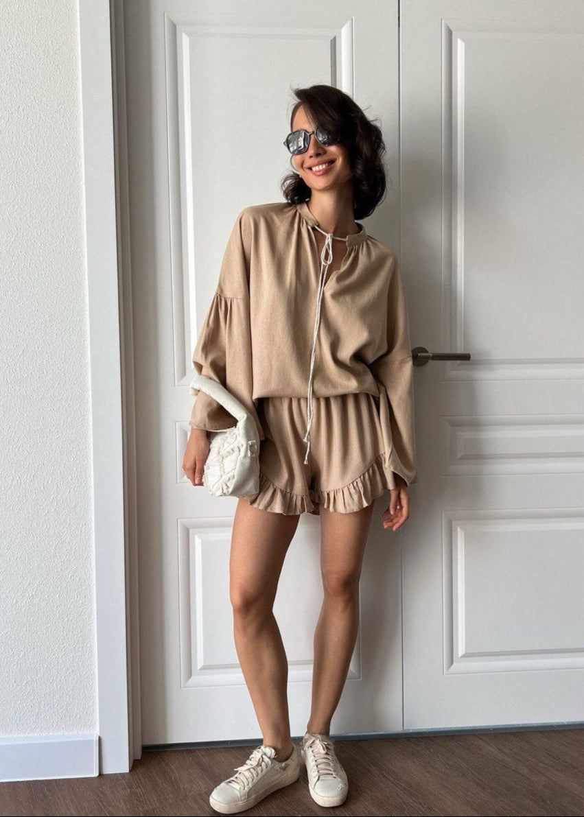 Lounge Set Breathable Fabric Long Sleeve Top Ruffled Shorts