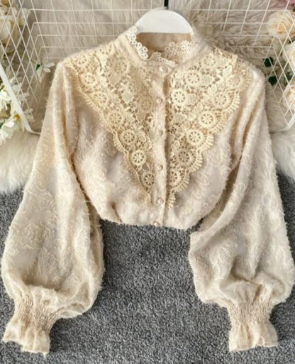 Maria Lovely Blouse
