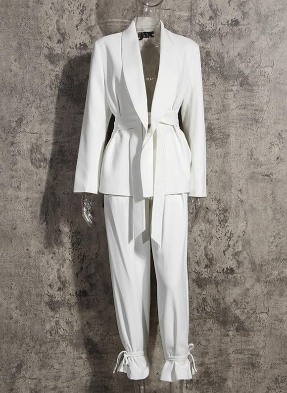 Kaila Elegant Suit