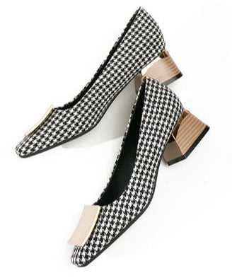 De Mule Shoes