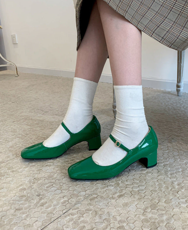 Mary Pin Up Pumps