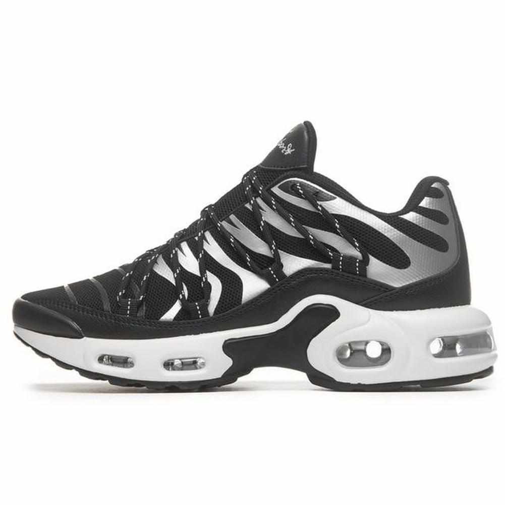 Superflow Training Sneaker